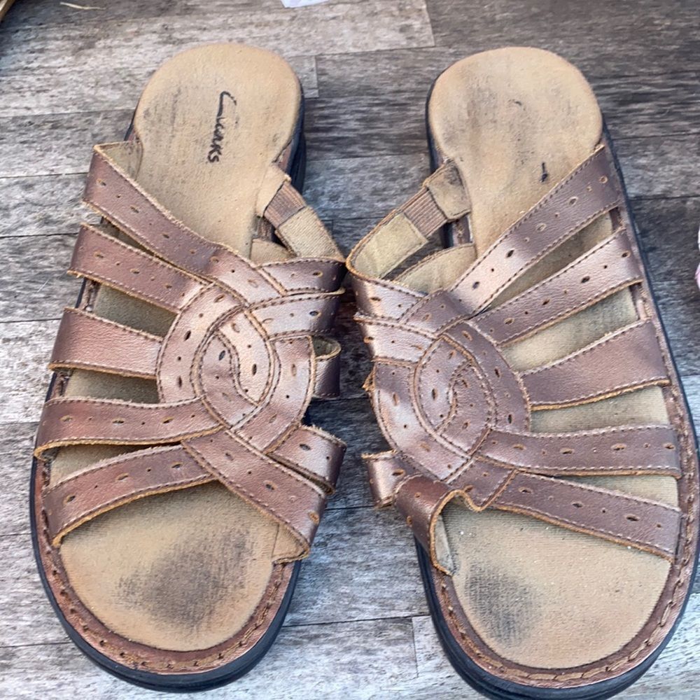 Clark’s sandals sz. 8M